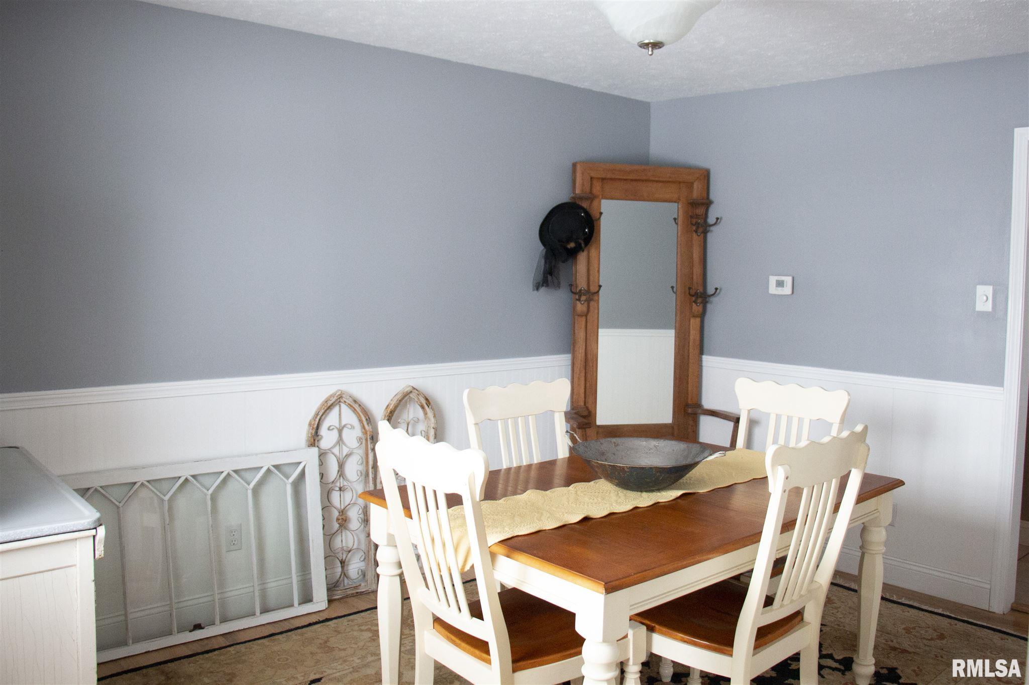 707 N Bitterroot Court, Athens, IL, 62613