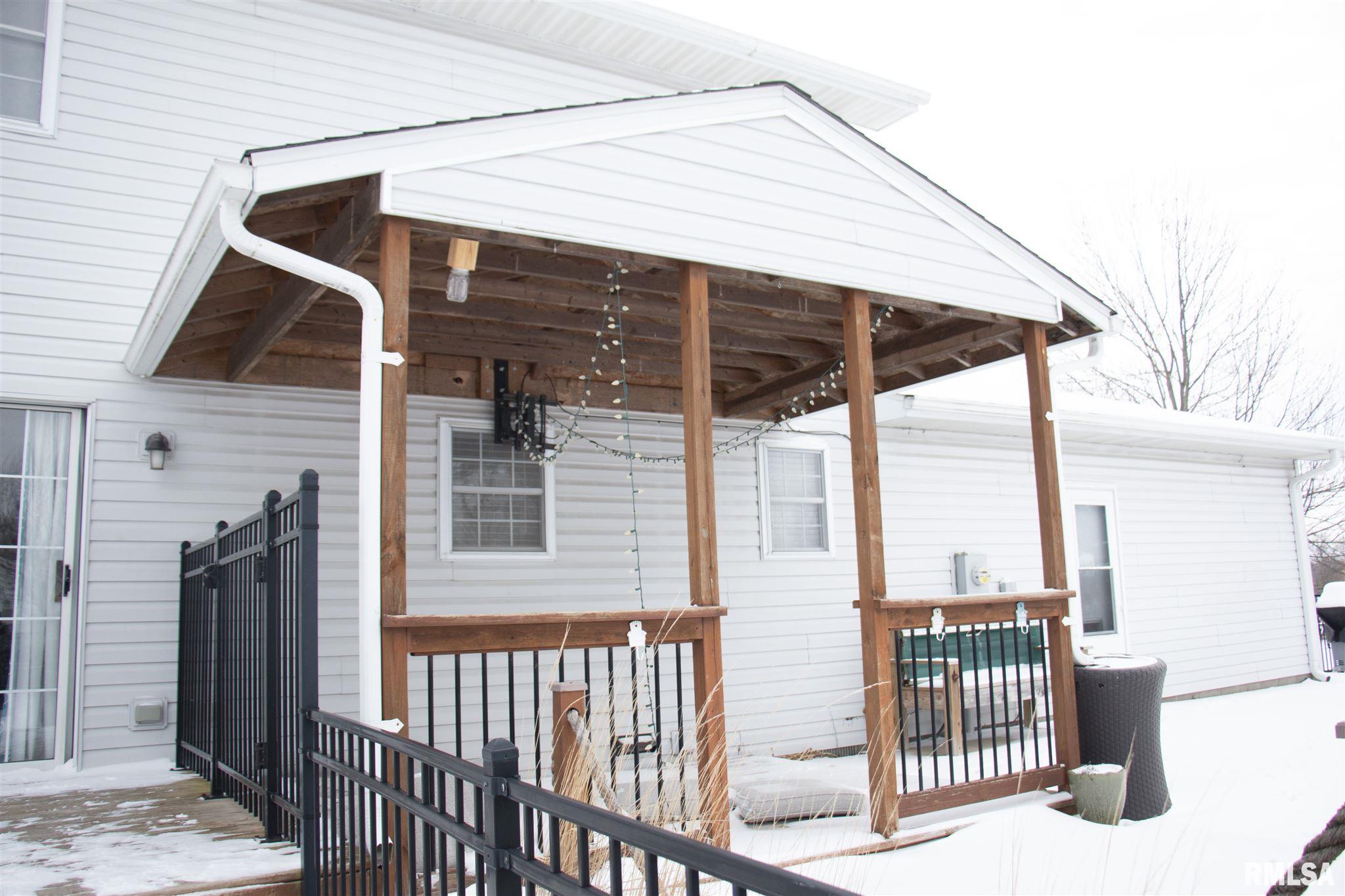 707 N Bitterroot Court, Athens, IL, 62613