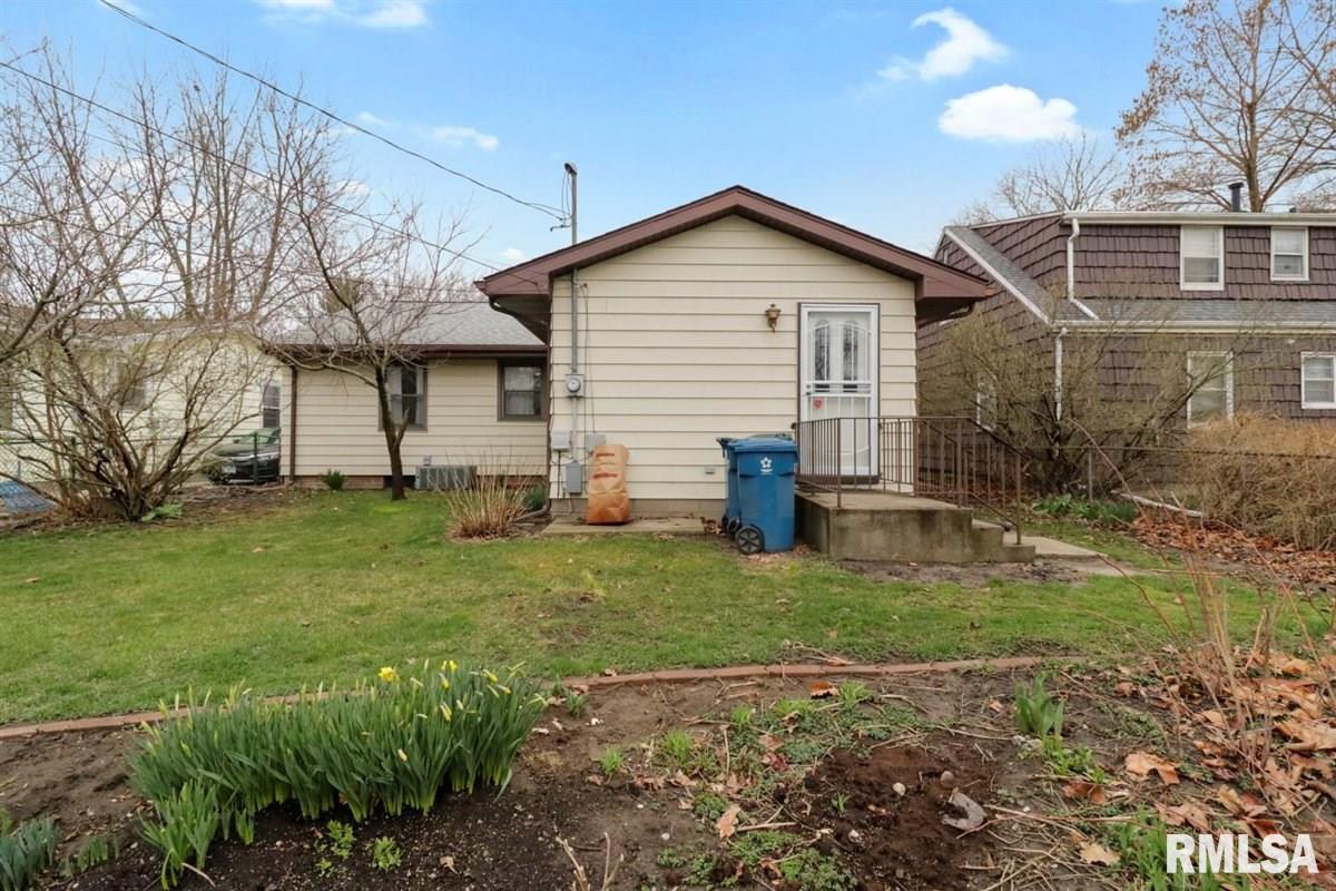 1813 Black Avenue, Springfield, IL, 62702