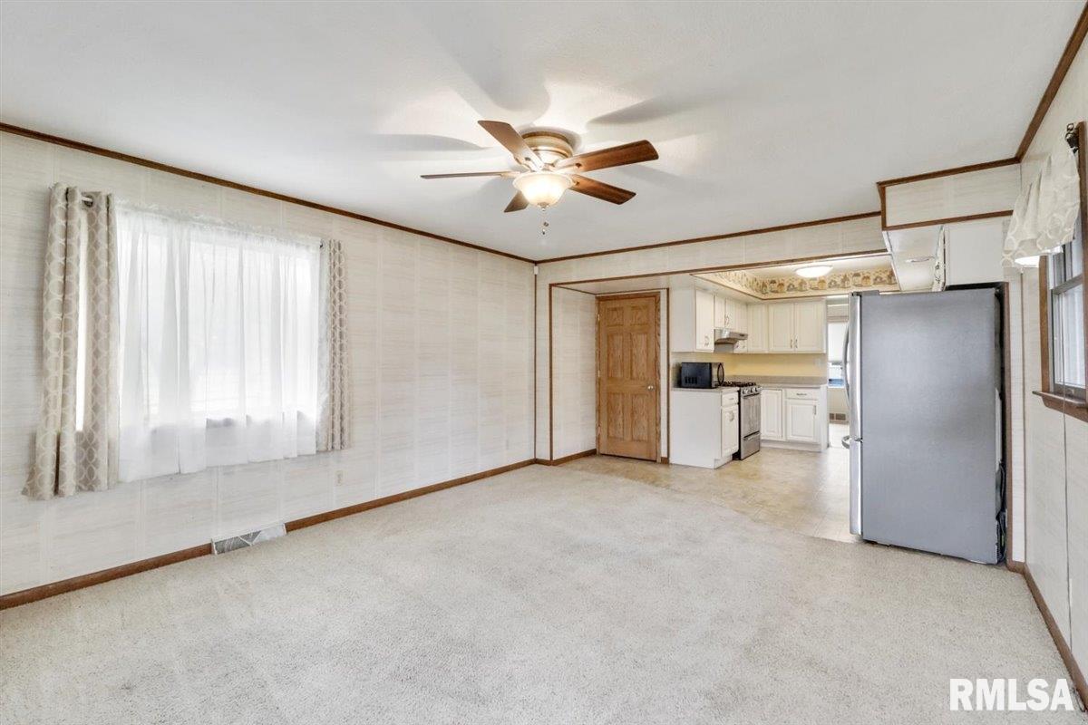 1813 Black Avenue, Springfield, IL, 62702