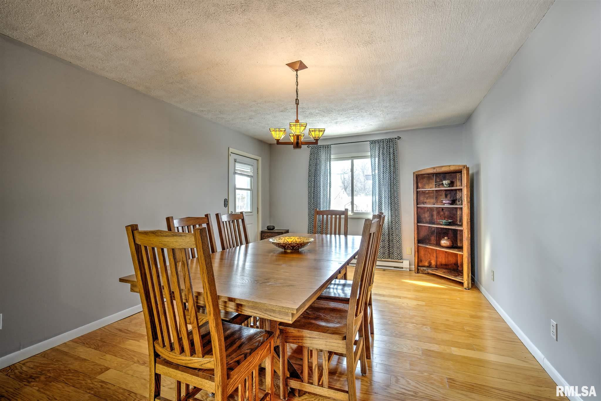 1720 W Iles Avenue, Springfield, IL, 62704-4833