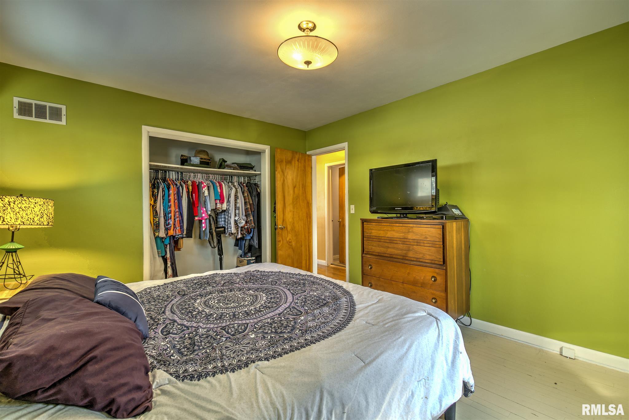1720 W Iles Avenue, Springfield, IL, 62704-4833