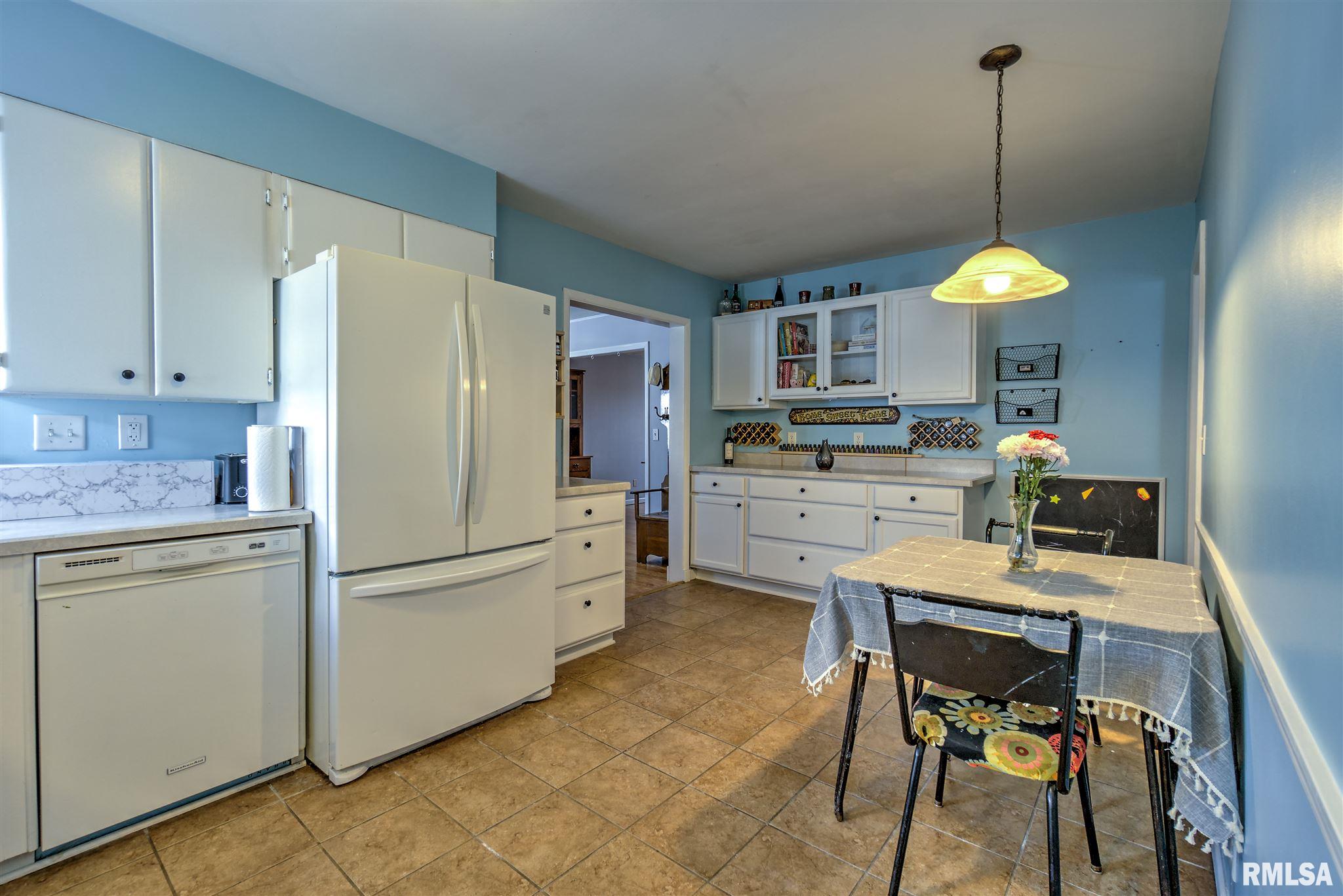 1720 W Iles Avenue, Springfield, IL, 62704-4833