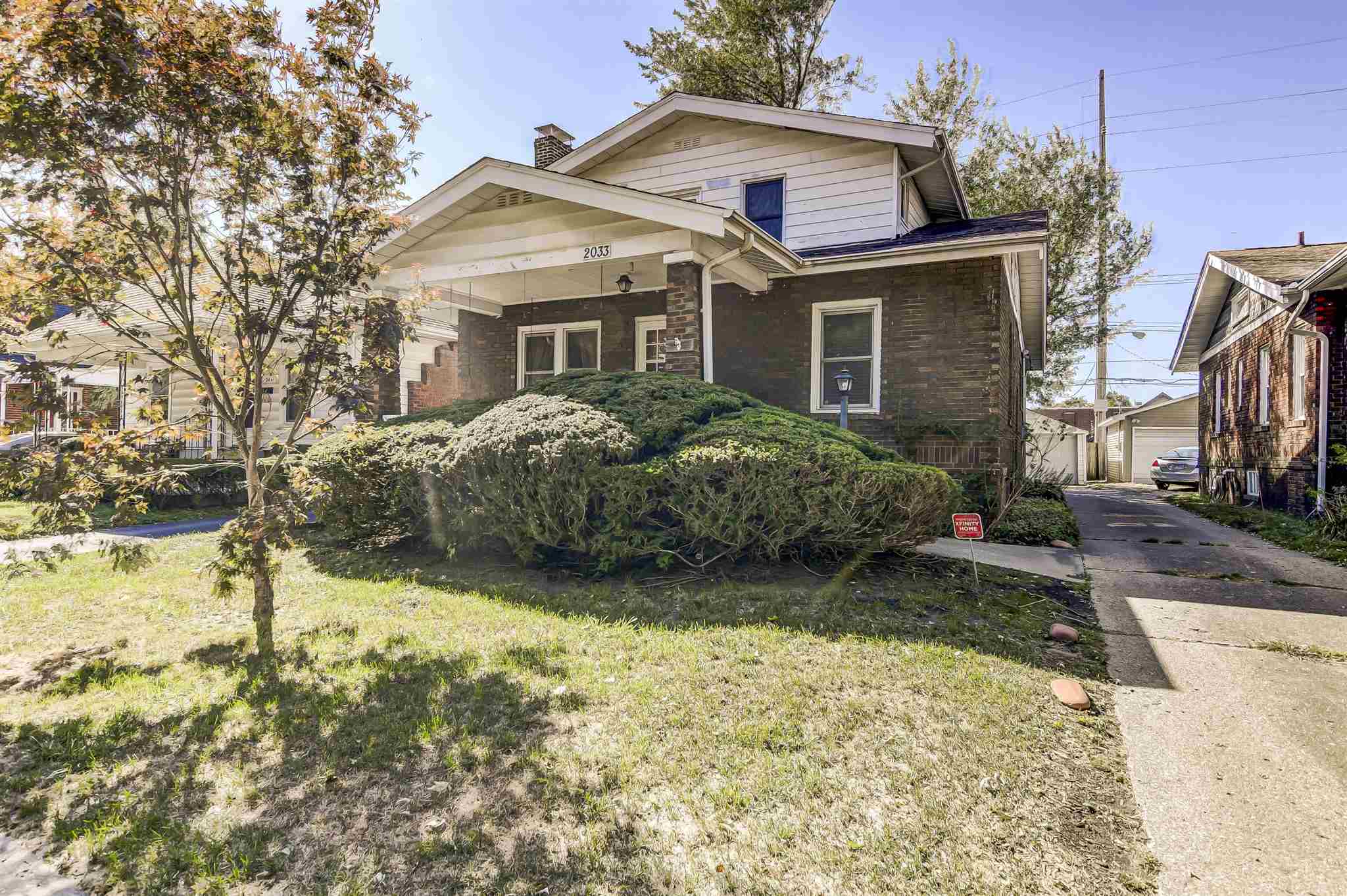 2033 S 4Th Street, Springfield, IL, 62703
