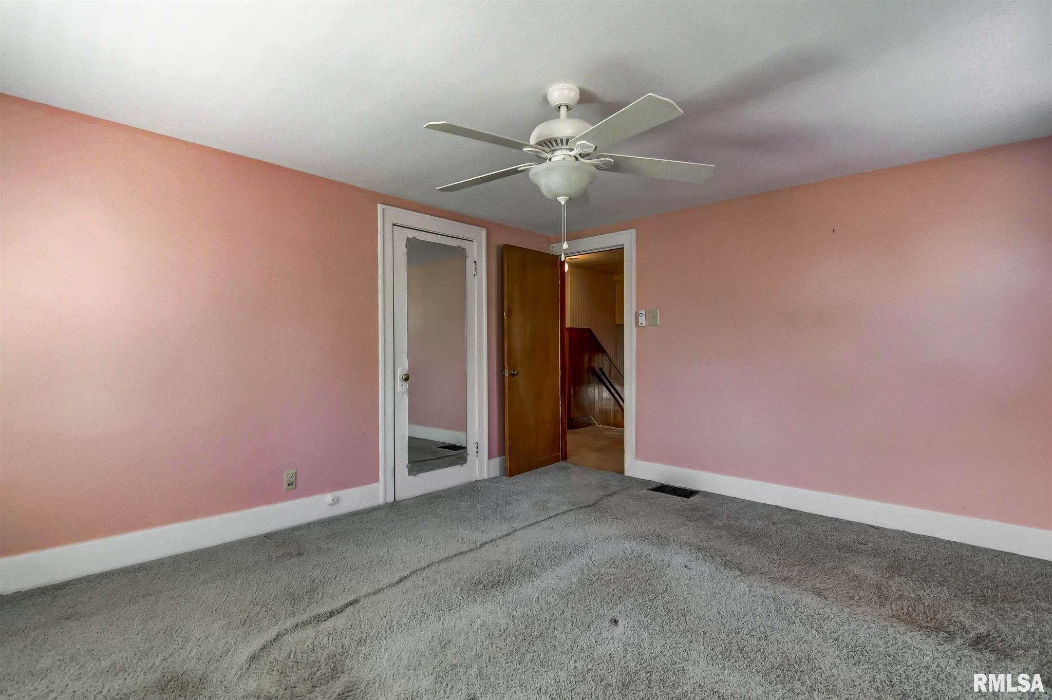 2033 S 4Th Street, Springfield, IL, 62703