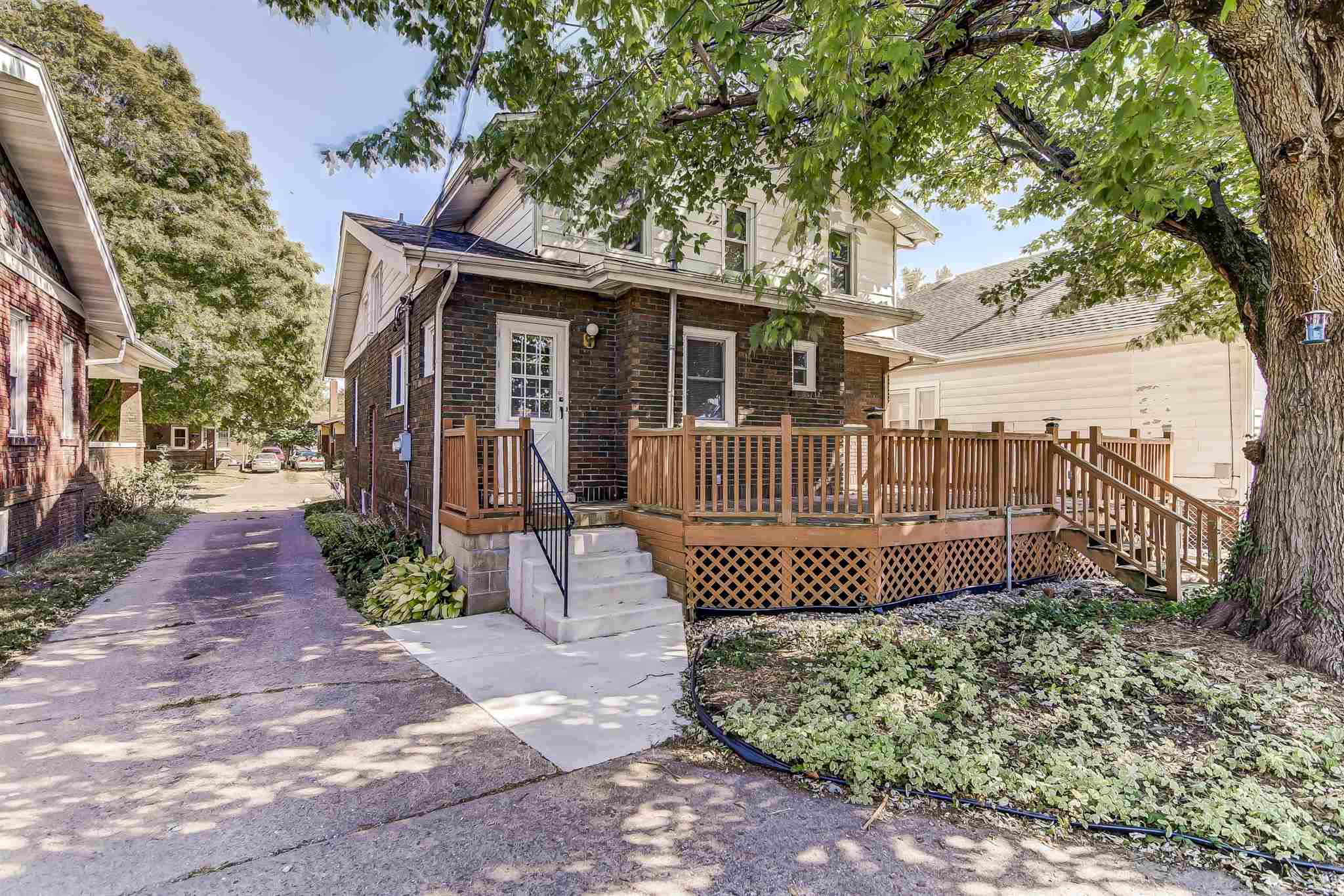 2033 S 4Th Street, Springfield, IL, 62703