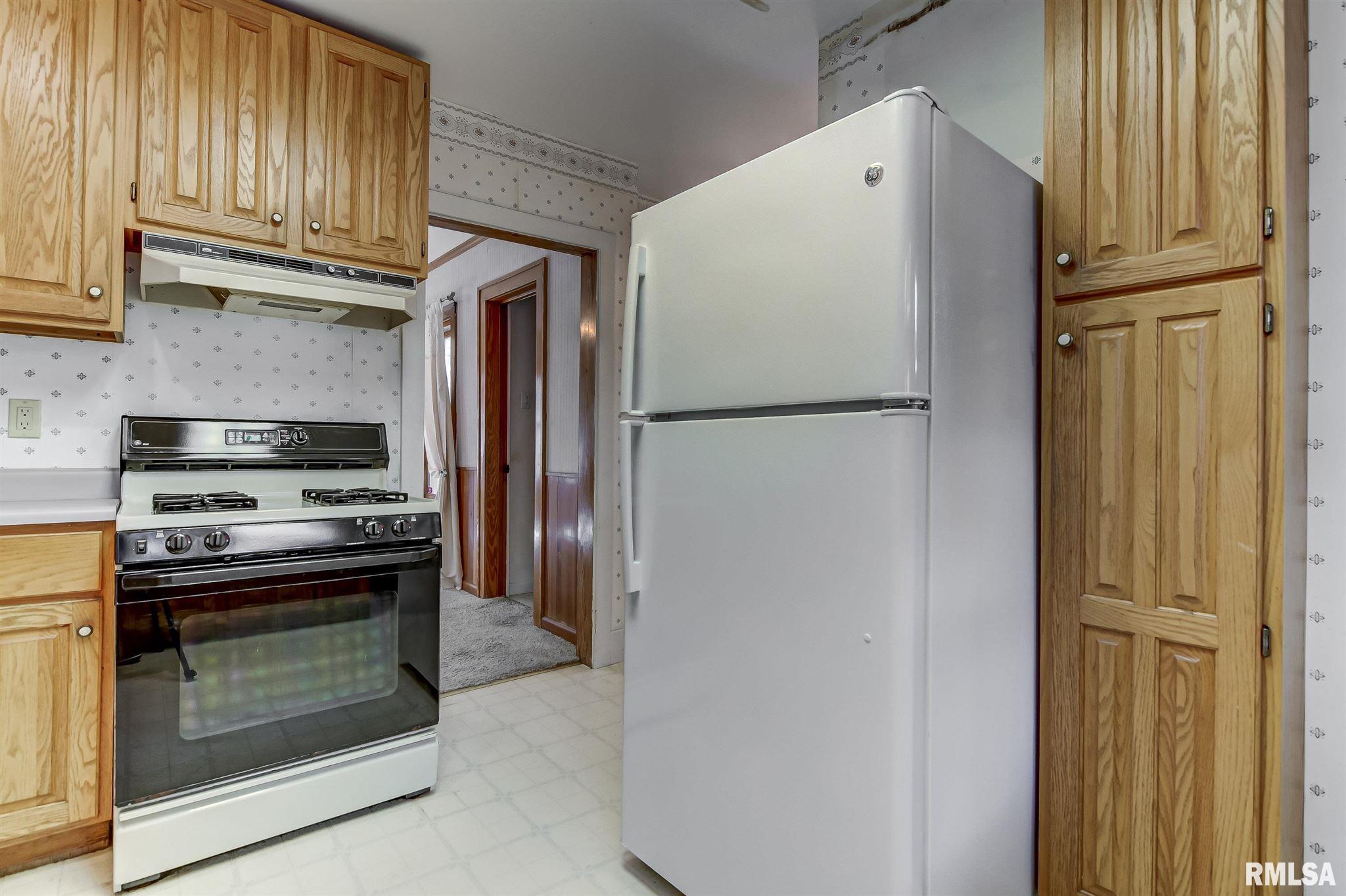 2033 S 4Th Street, Springfield, IL, 62703