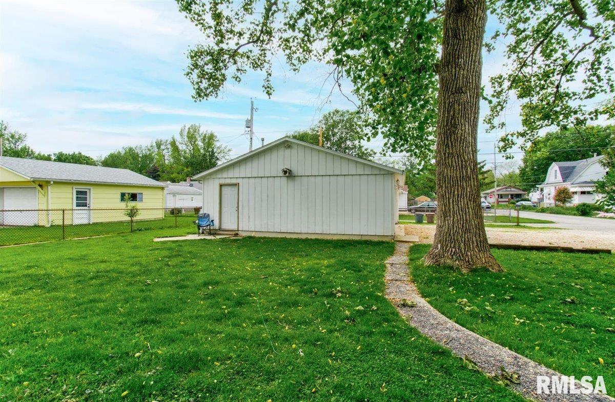 2201 S College Street, Springfield, IL, 62704
