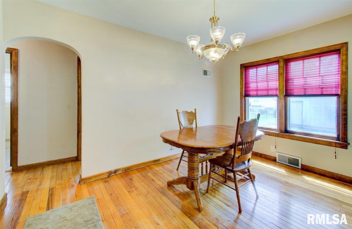 2201 S College Street, Springfield, IL, 62704