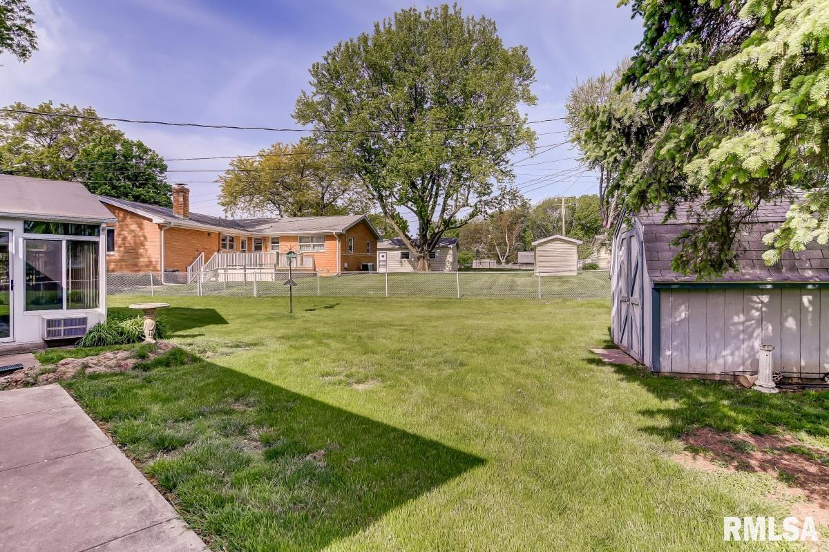 1 Oakhaven Road, Sherman, IL, 62684
