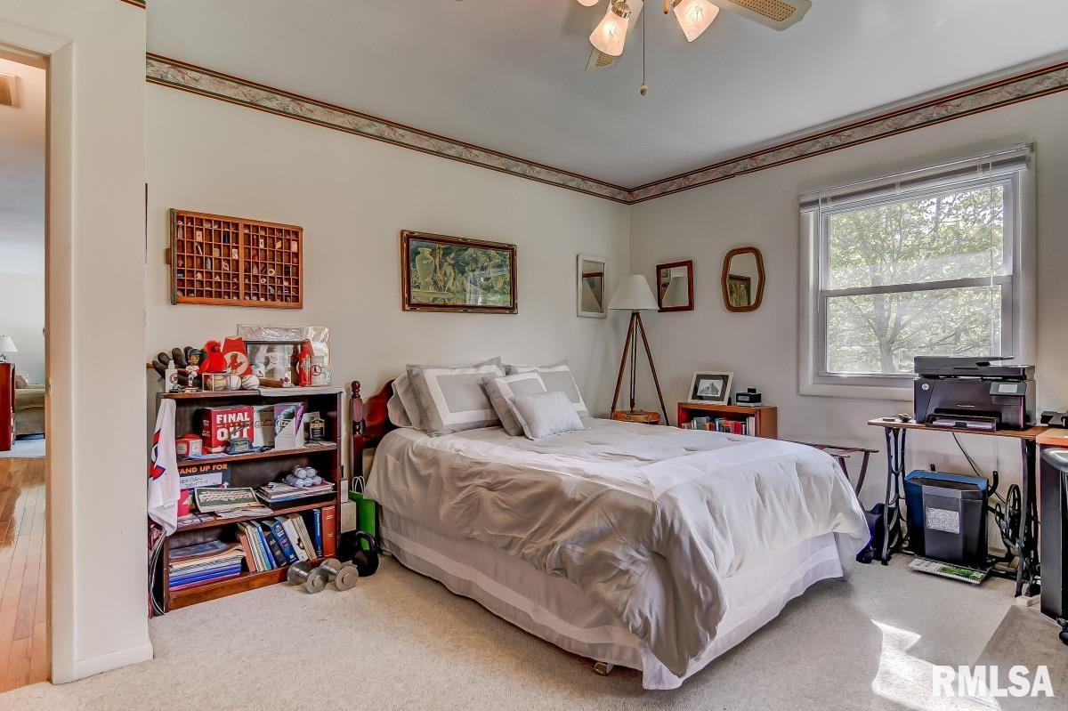 1 Oakhaven Road, Sherman, IL, 62684