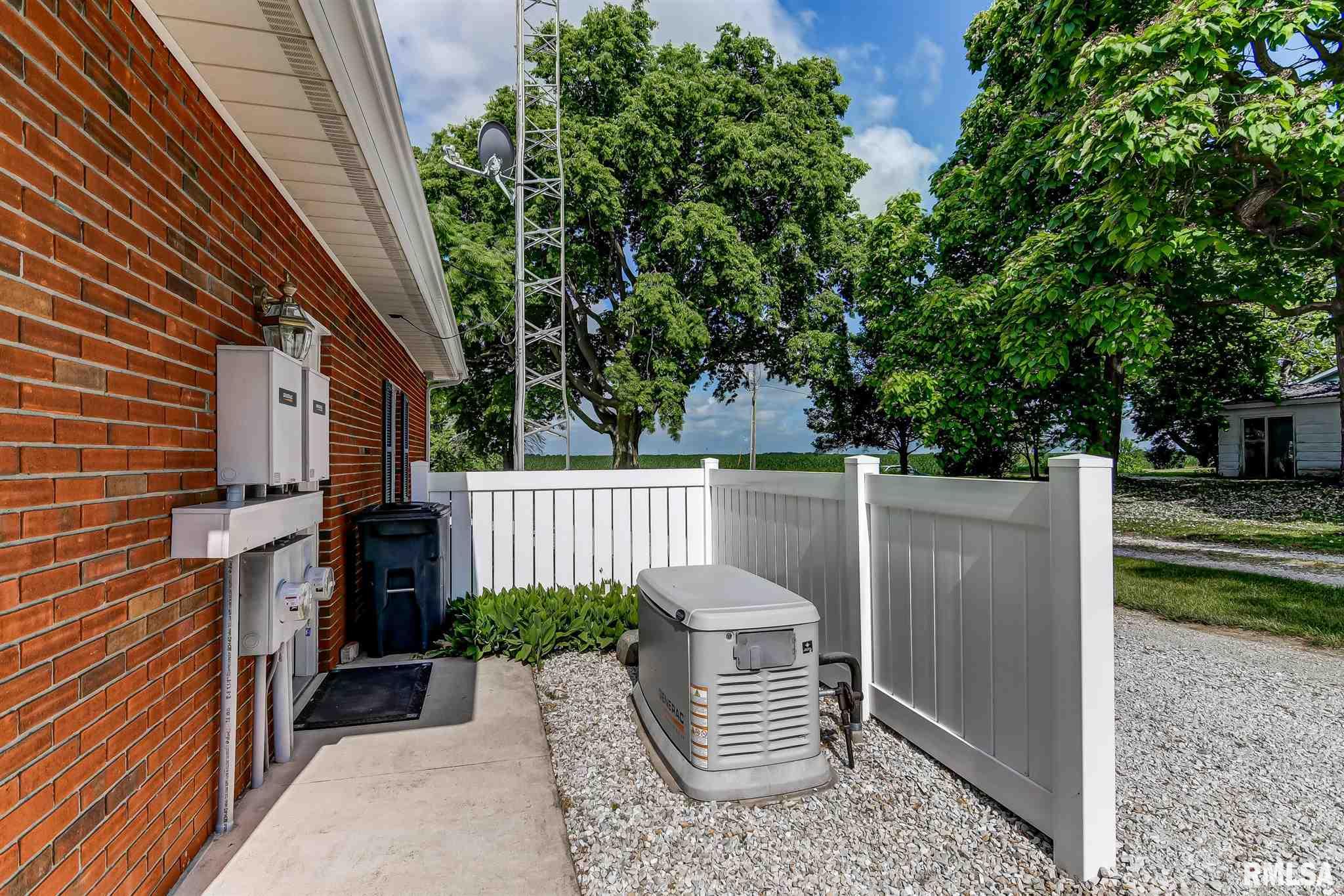 1650 Mcqueen Road, Pleasant Plains, IL, 62677