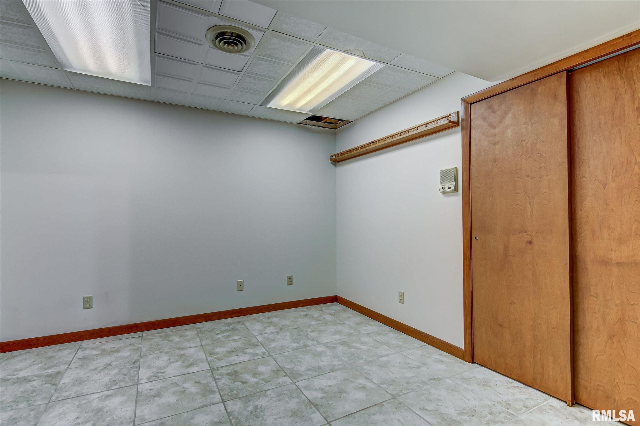 1650 Mcqueen Road, Pleasant Plains, IL, 62677