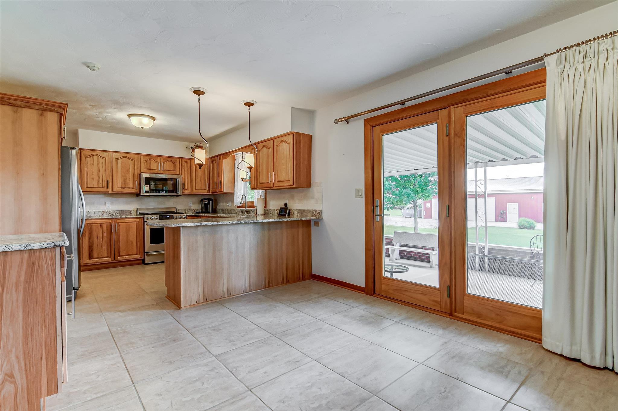 1650 Mcqueen Road, Pleasant Plains, IL, 62677