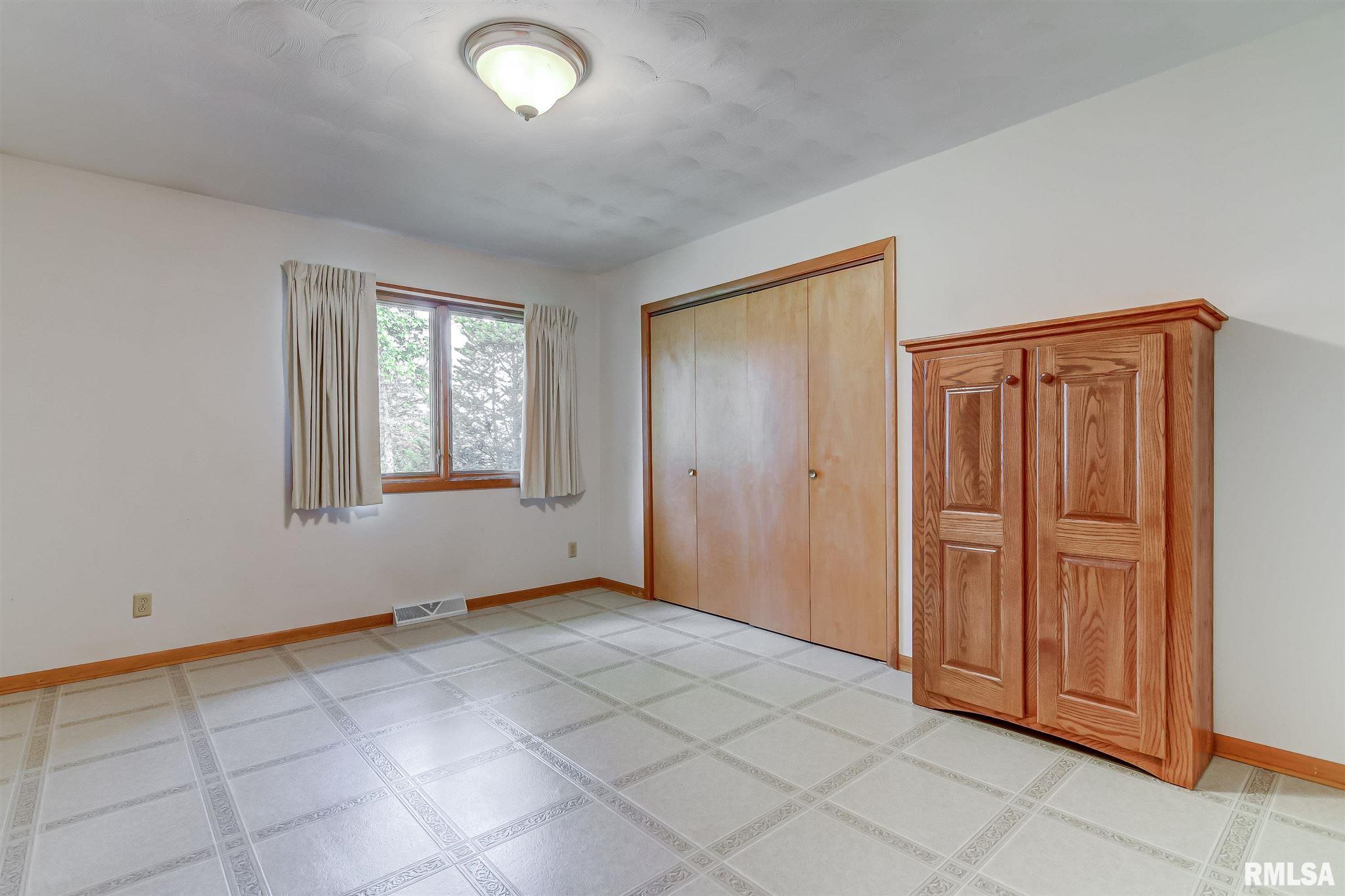 1650 Mcqueen Road, Pleasant Plains, IL, 62677