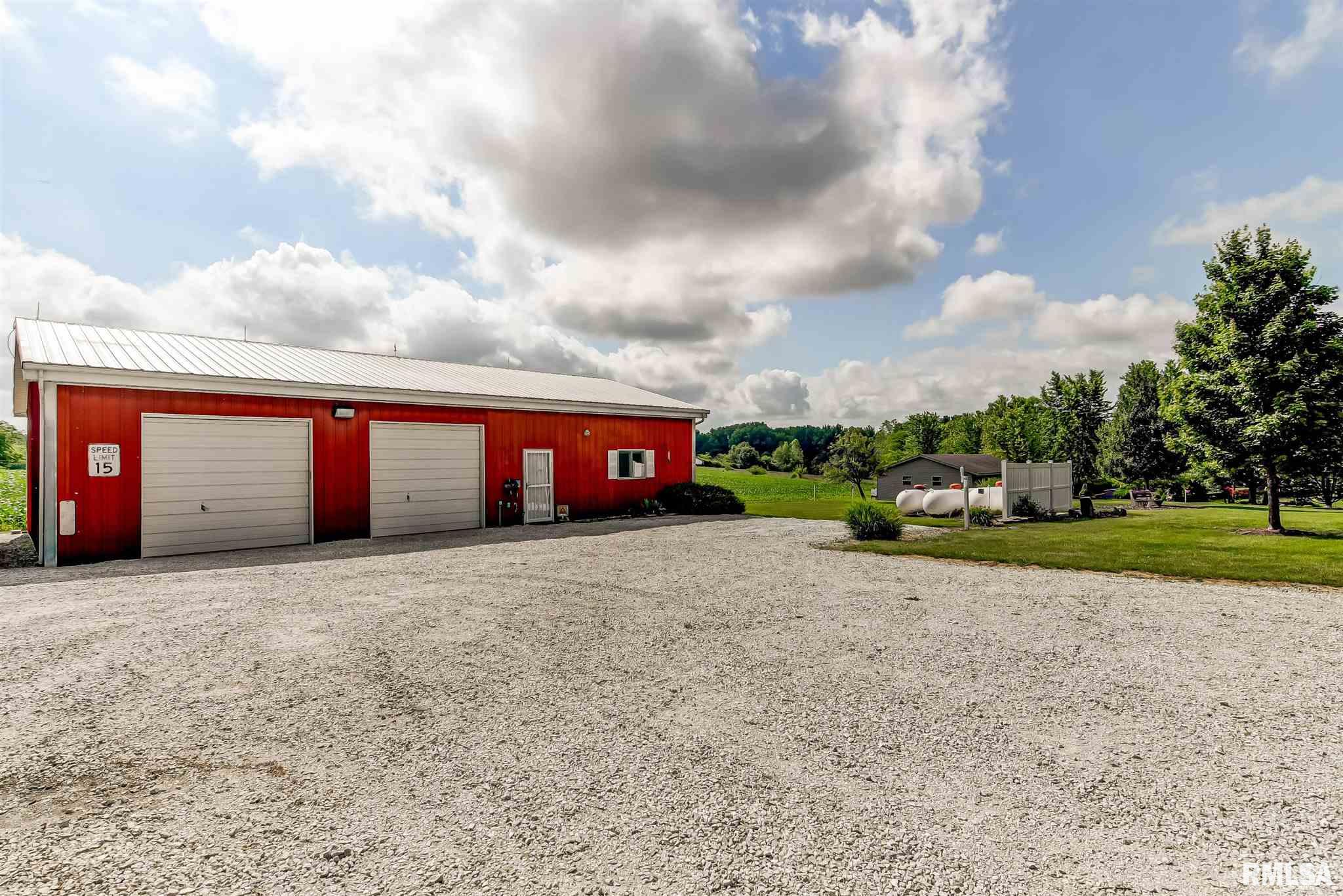 1650 Mcqueen Road, Pleasant Plains, IL, 62677