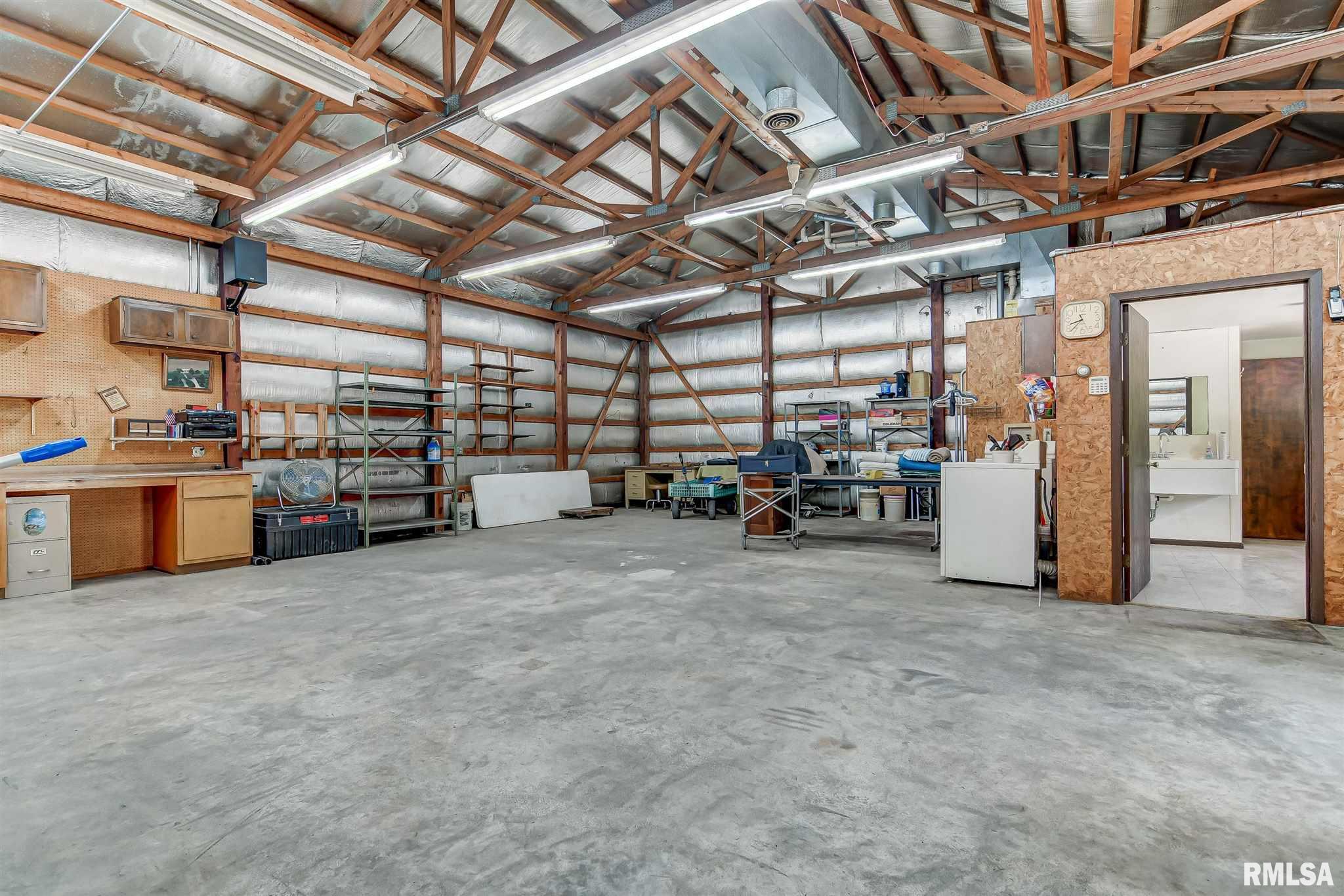 1650 Mcqueen Road, Pleasant Plains, IL, 62677