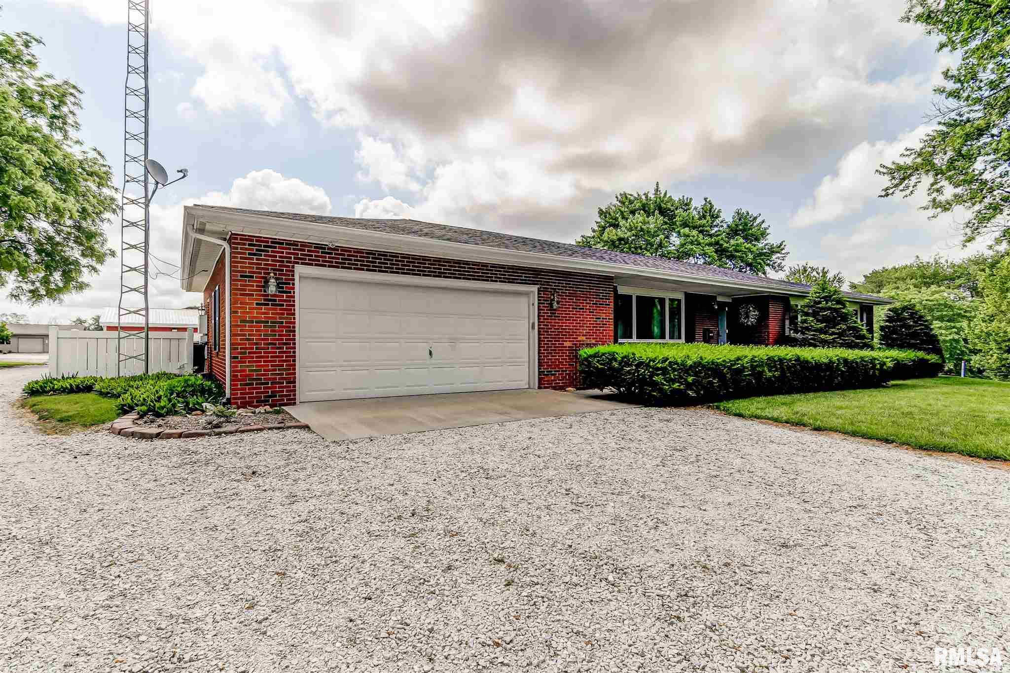 1650 Mcqueen Road, Pleasant Plains, IL, 62677