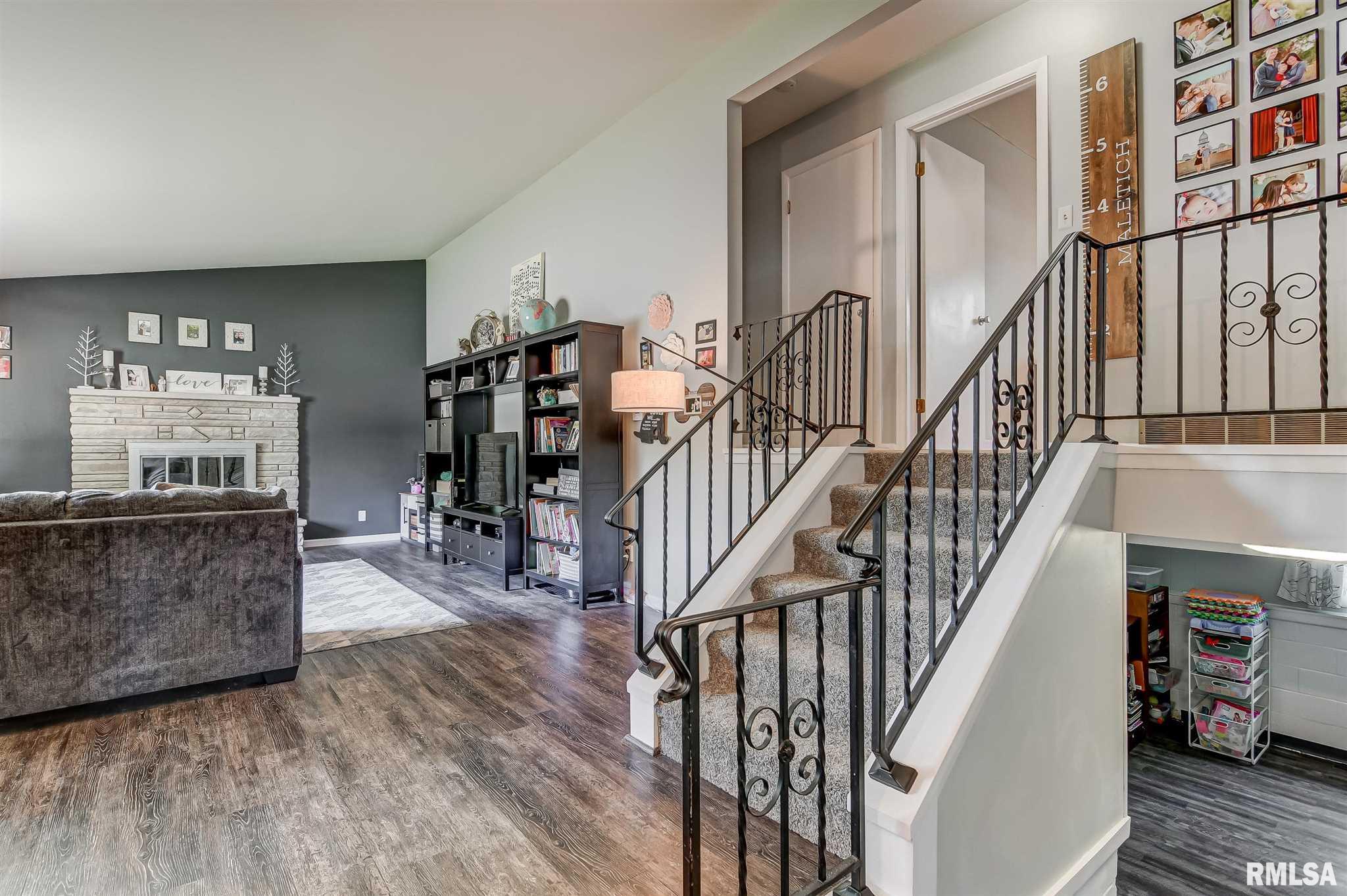 121 Andover Drive, Springfield, IL, 62704