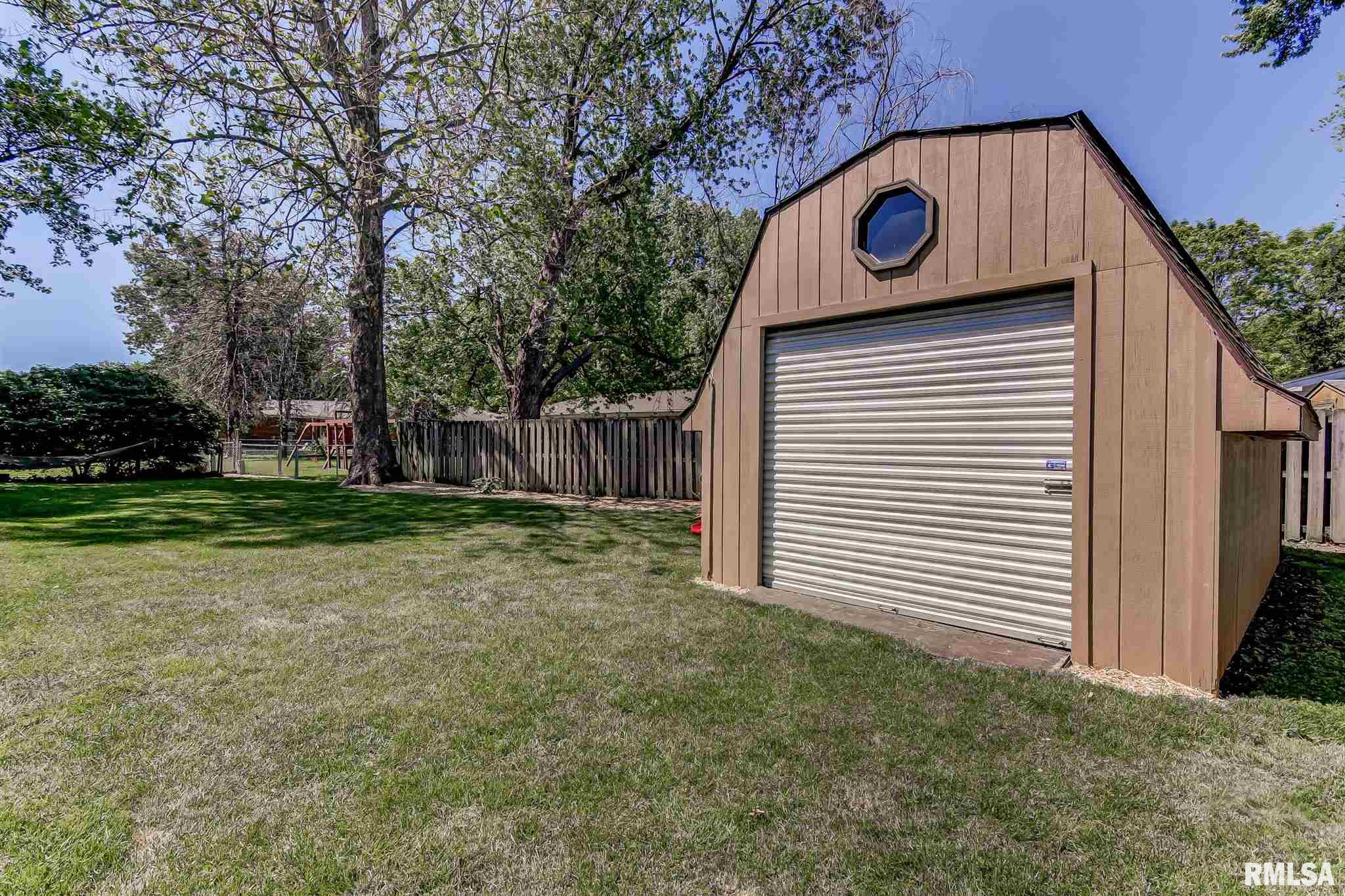 121 Andover Drive, Springfield, IL, 62704