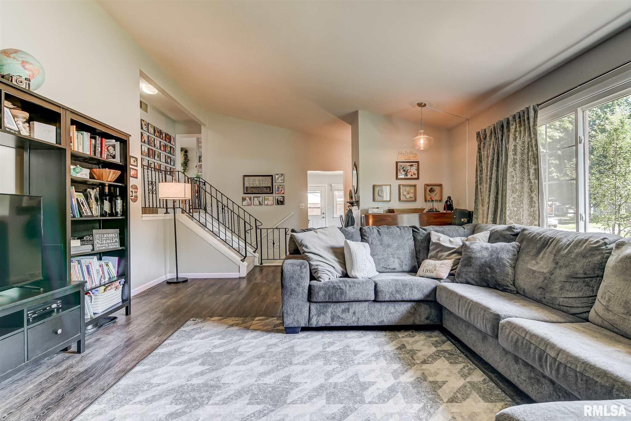 121 Andover Drive, Springfield, IL, 62704