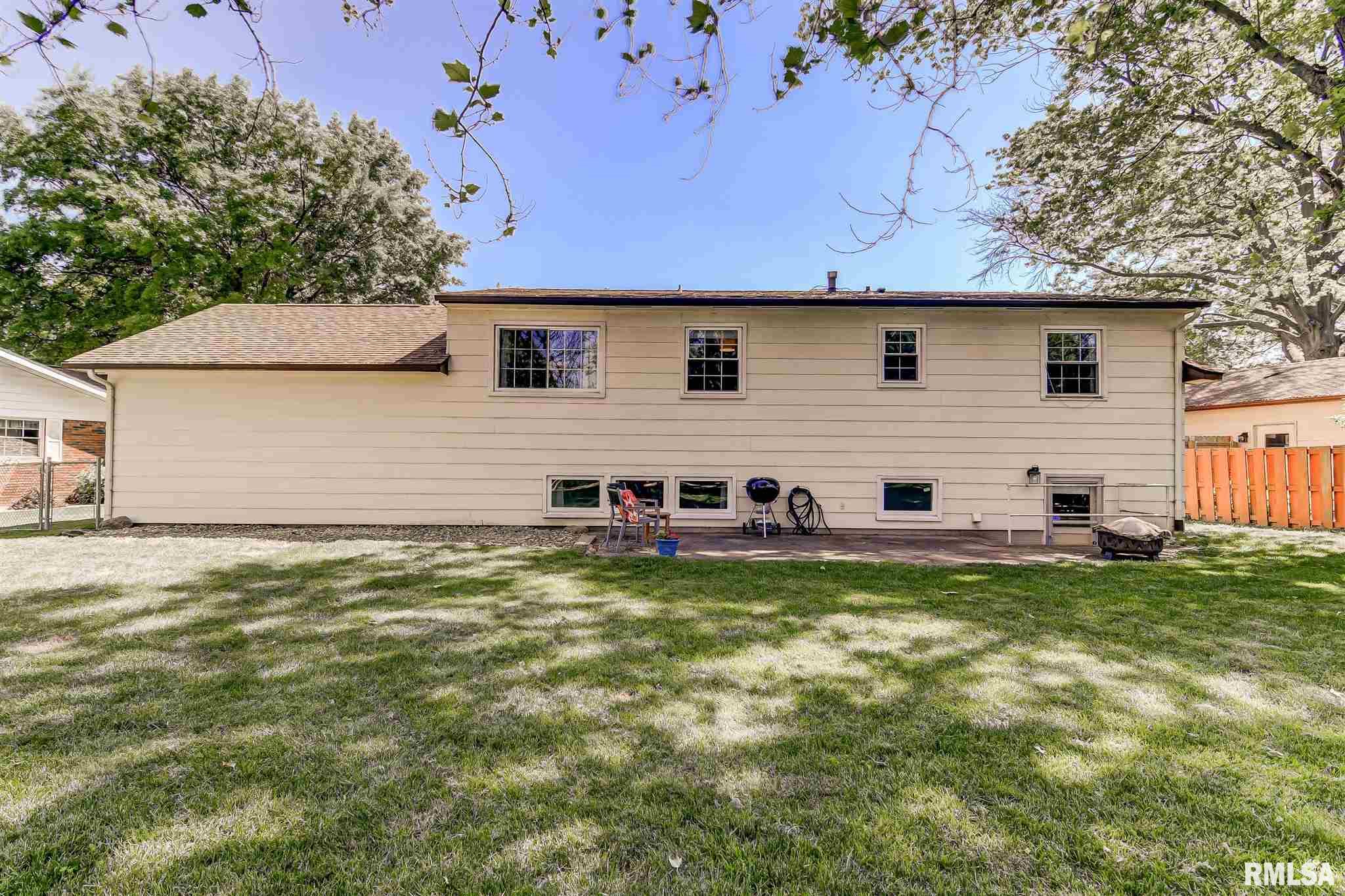 121 Andover Drive, Springfield, IL, 62704