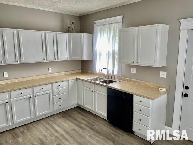 712 S 9Th Street, Petersburg, IL, 62675