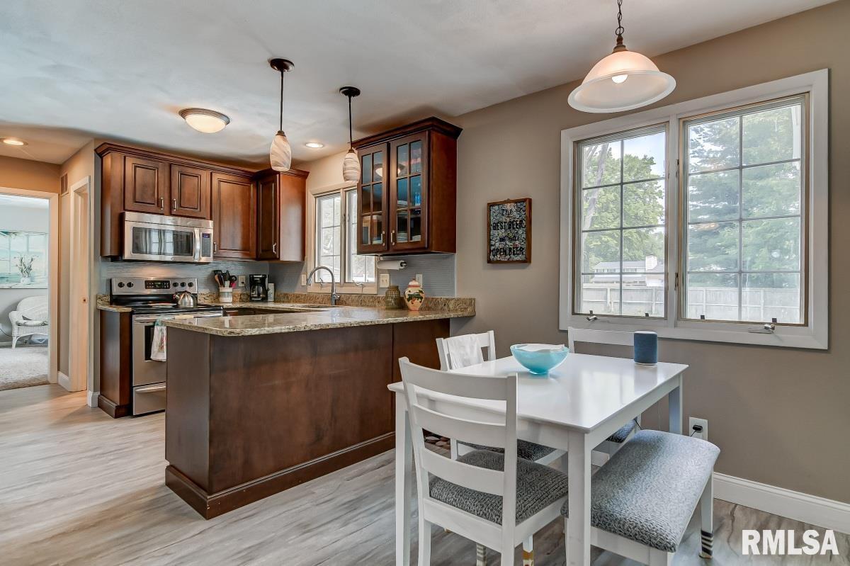 2543 Lindsay Road, Springfield, IL, 62704