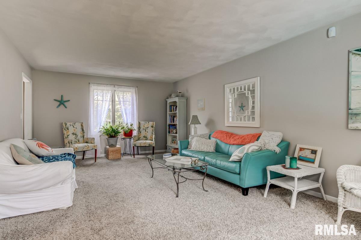 2543 Lindsay Road, Springfield, IL, 62704