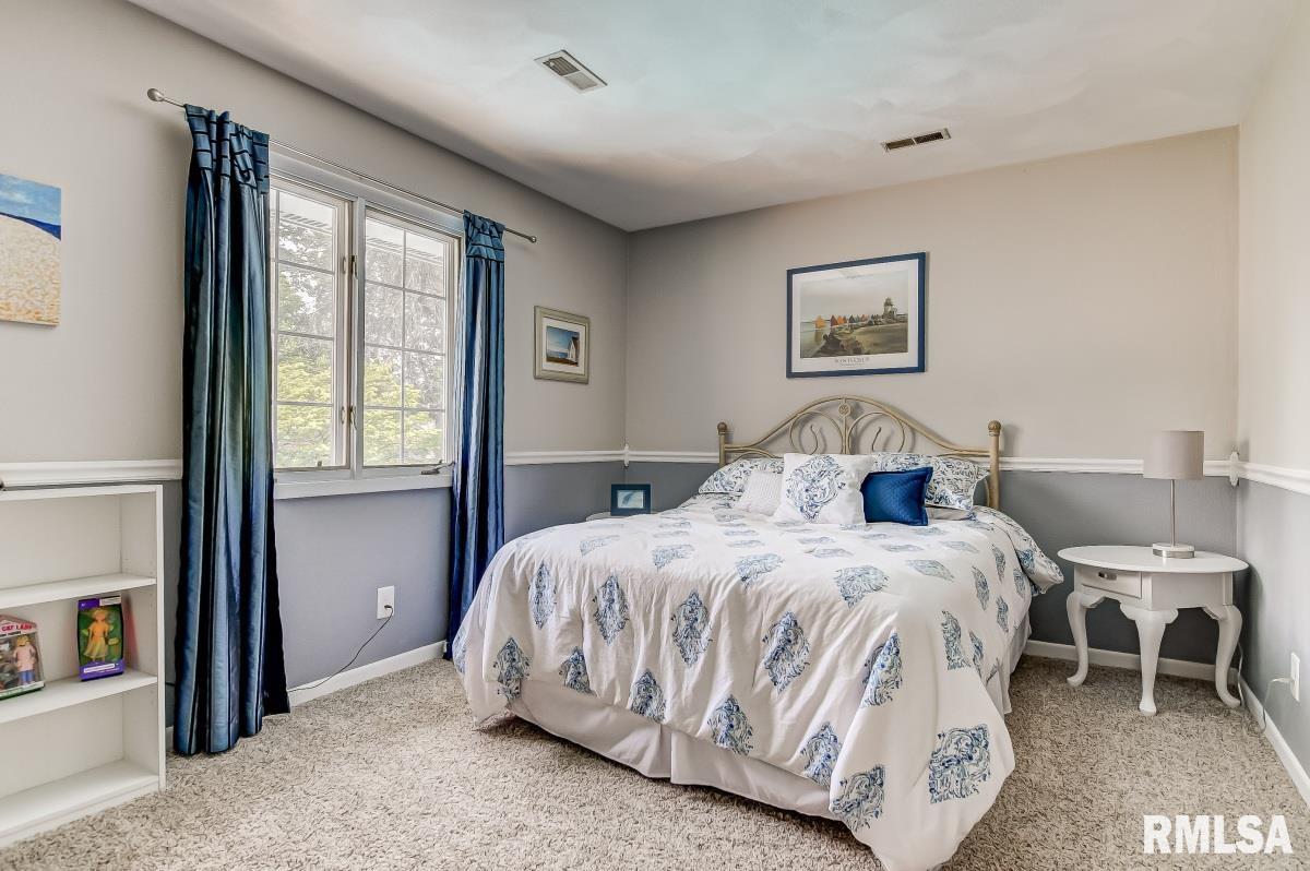 2543 Lindsay Road, Springfield, IL, 62704