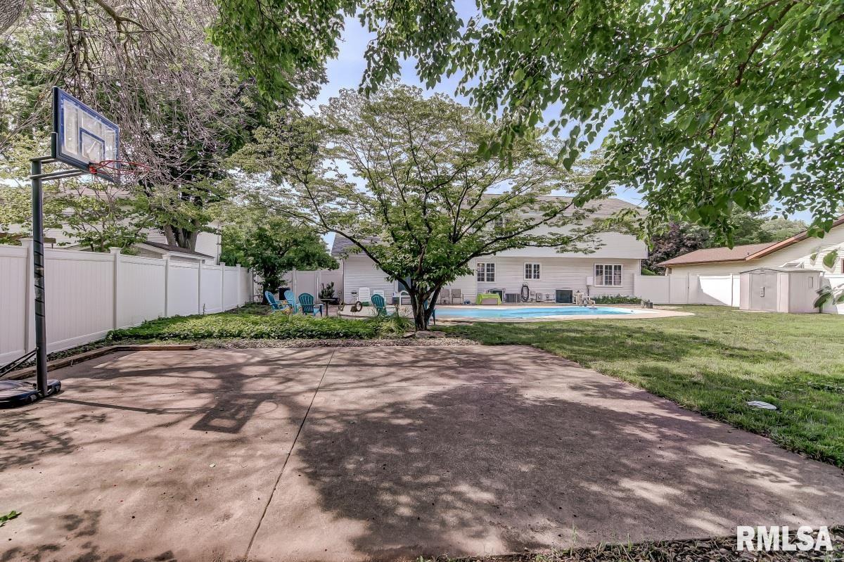 2543 Lindsay Road, Springfield, IL, 62704
