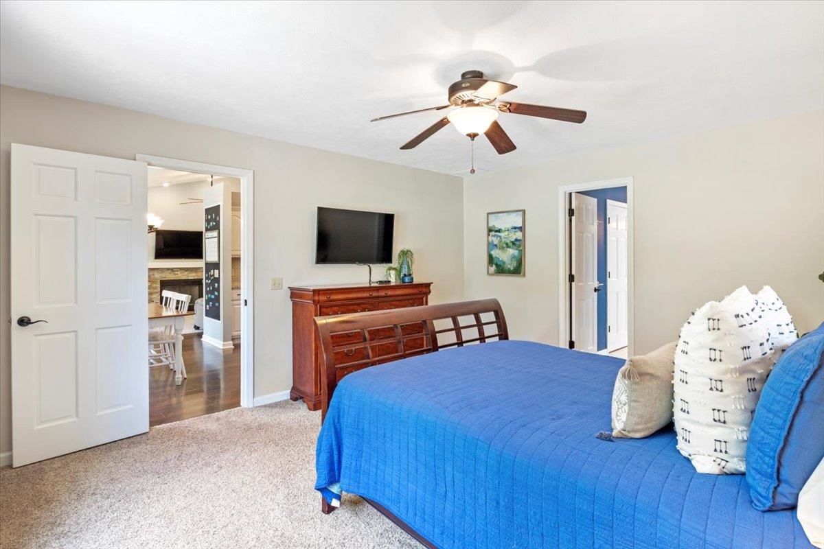 141 Parkway Drive, Chatham, IL, 62629