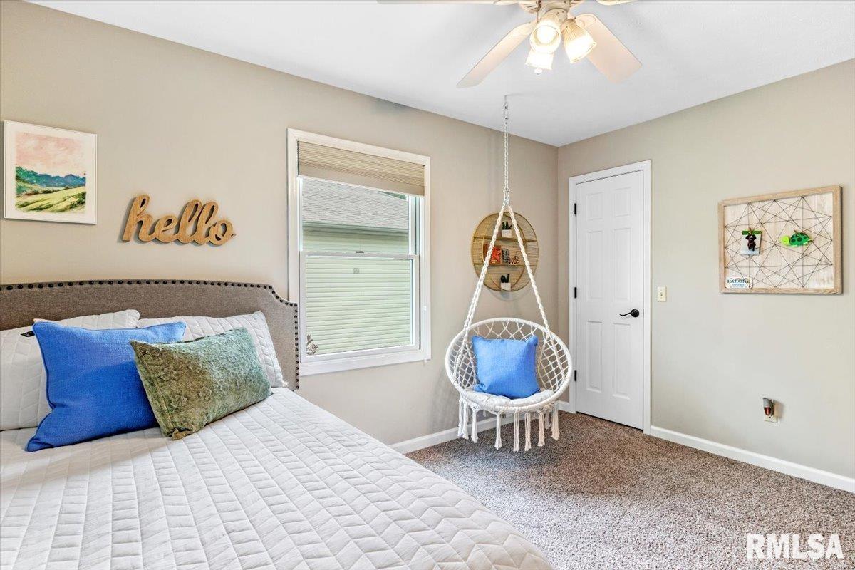 141 Parkway Drive, Chatham, IL, 62629