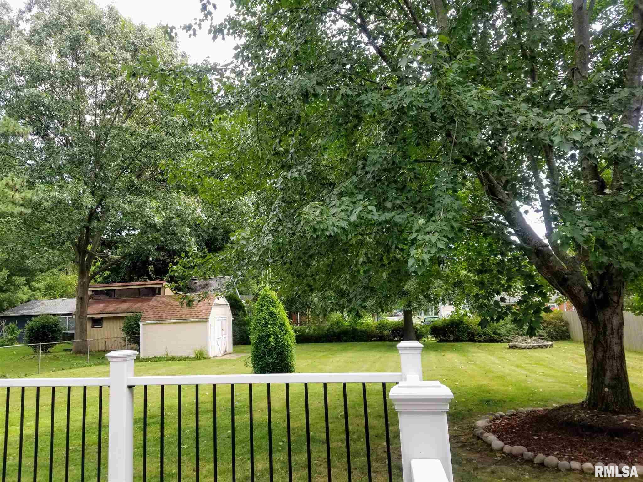 928 N 3Rd Street, Riverton, IL, 62561
