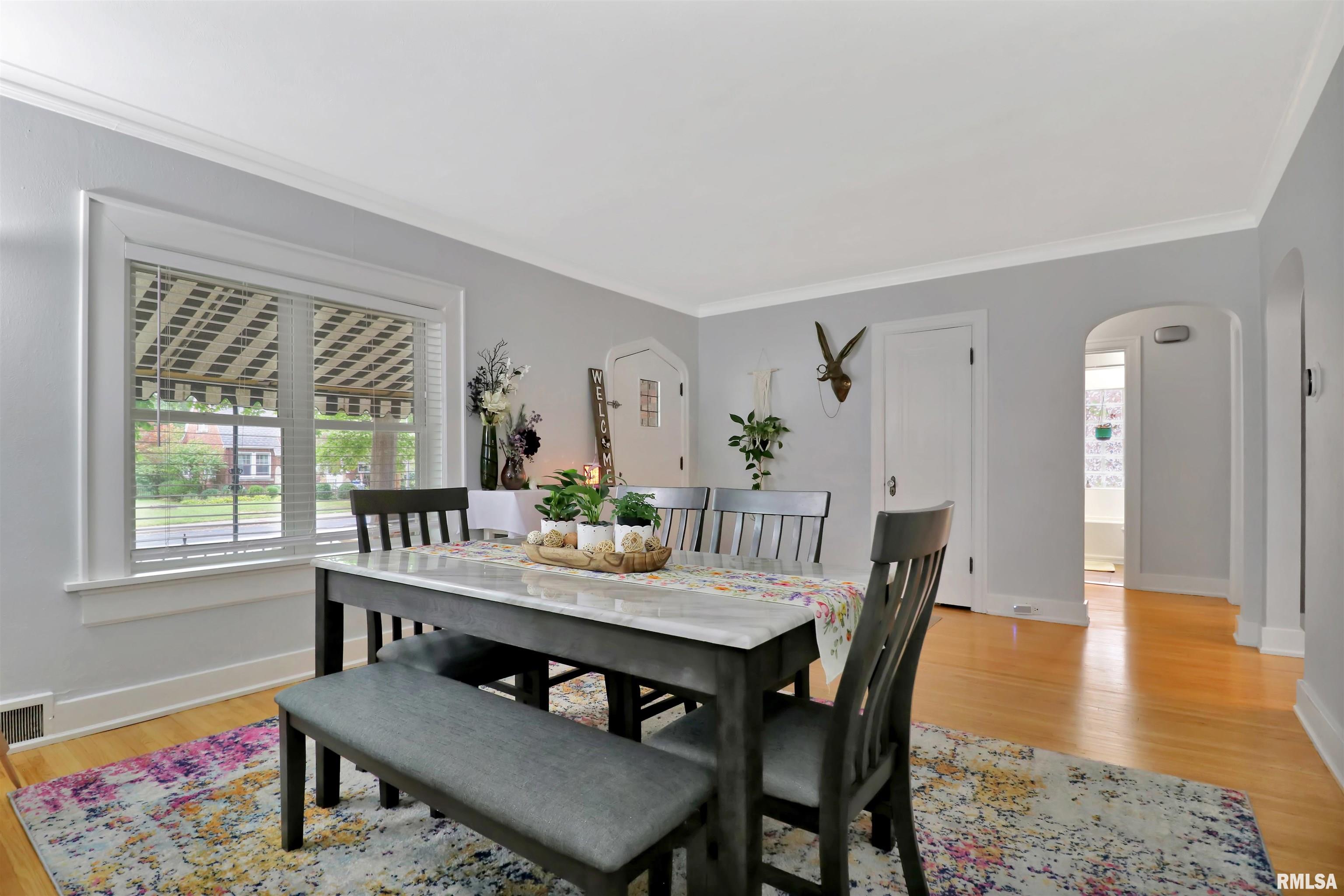 207 E Embert Place, Peoria, IL, 61603