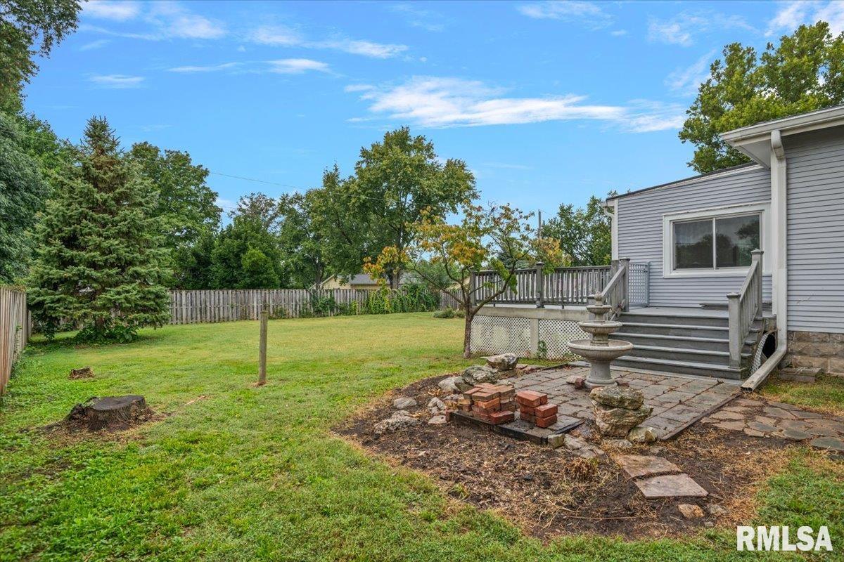 115 S Oak Street, Chatham, IL, 62629