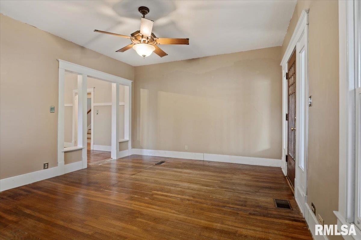 115 S Oak Street, Chatham, IL, 62629