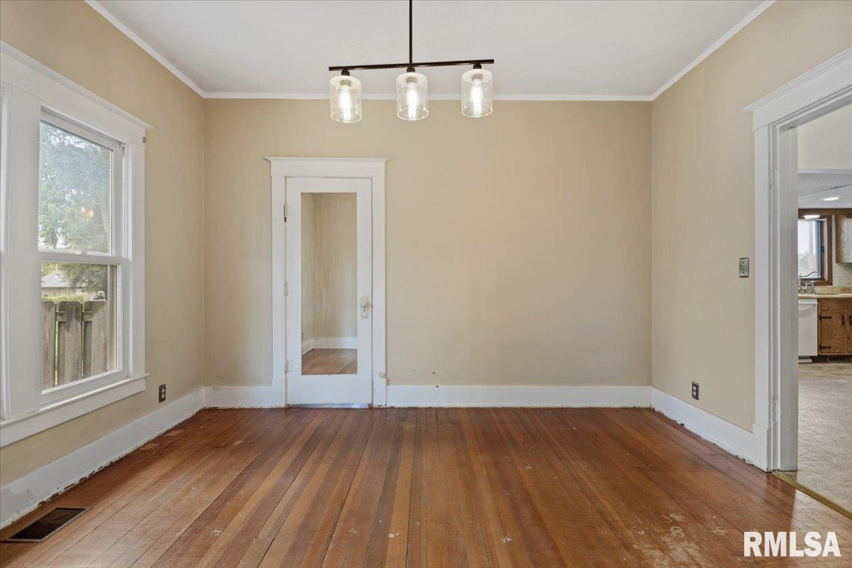 115 S Oak Street, Chatham, IL, 62629