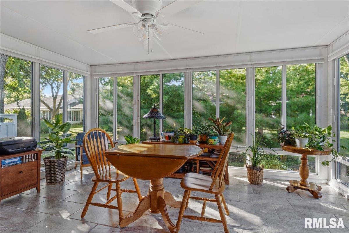 52 Turnberry Place, Springfield, IL, 62704