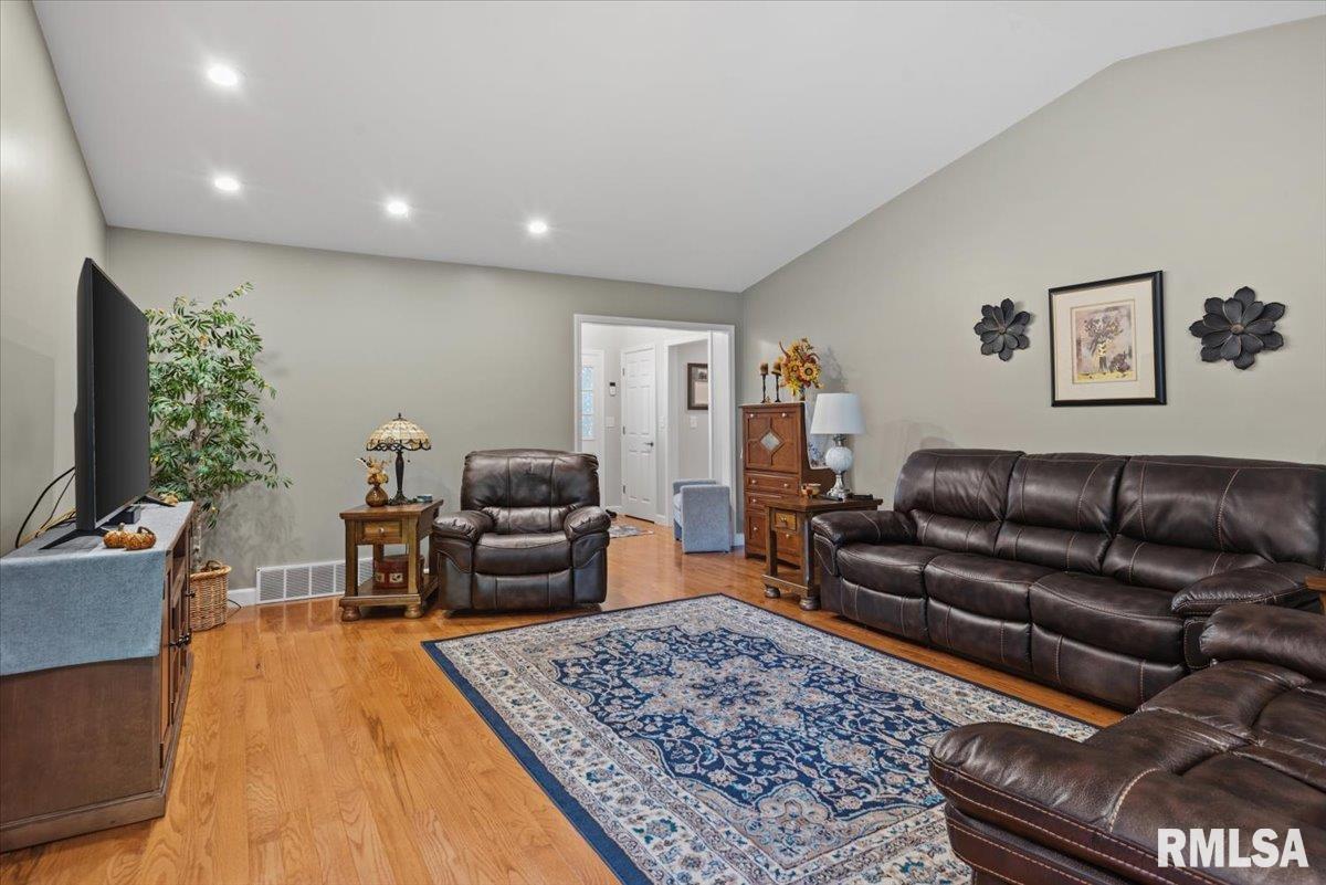 52 Turnberry Place, Springfield, IL, 62704