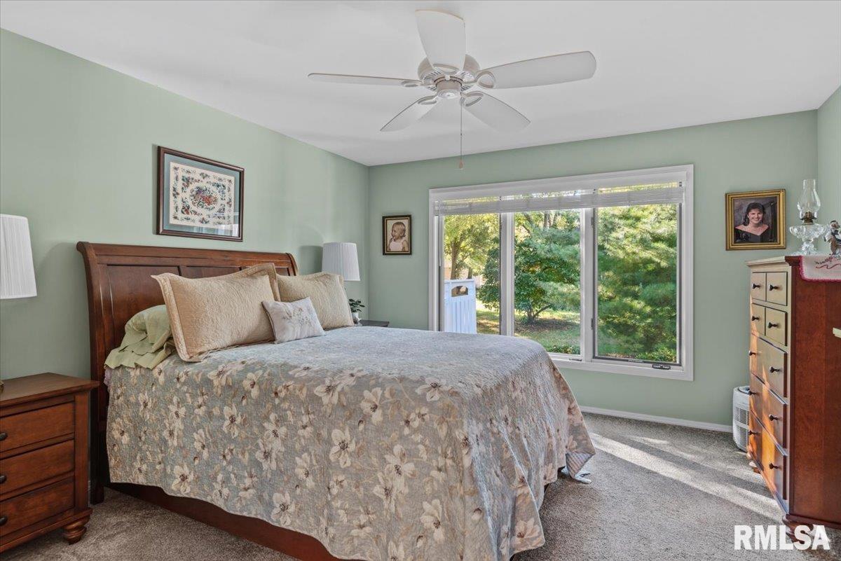 52 Turnberry Place, Springfield, IL, 62704