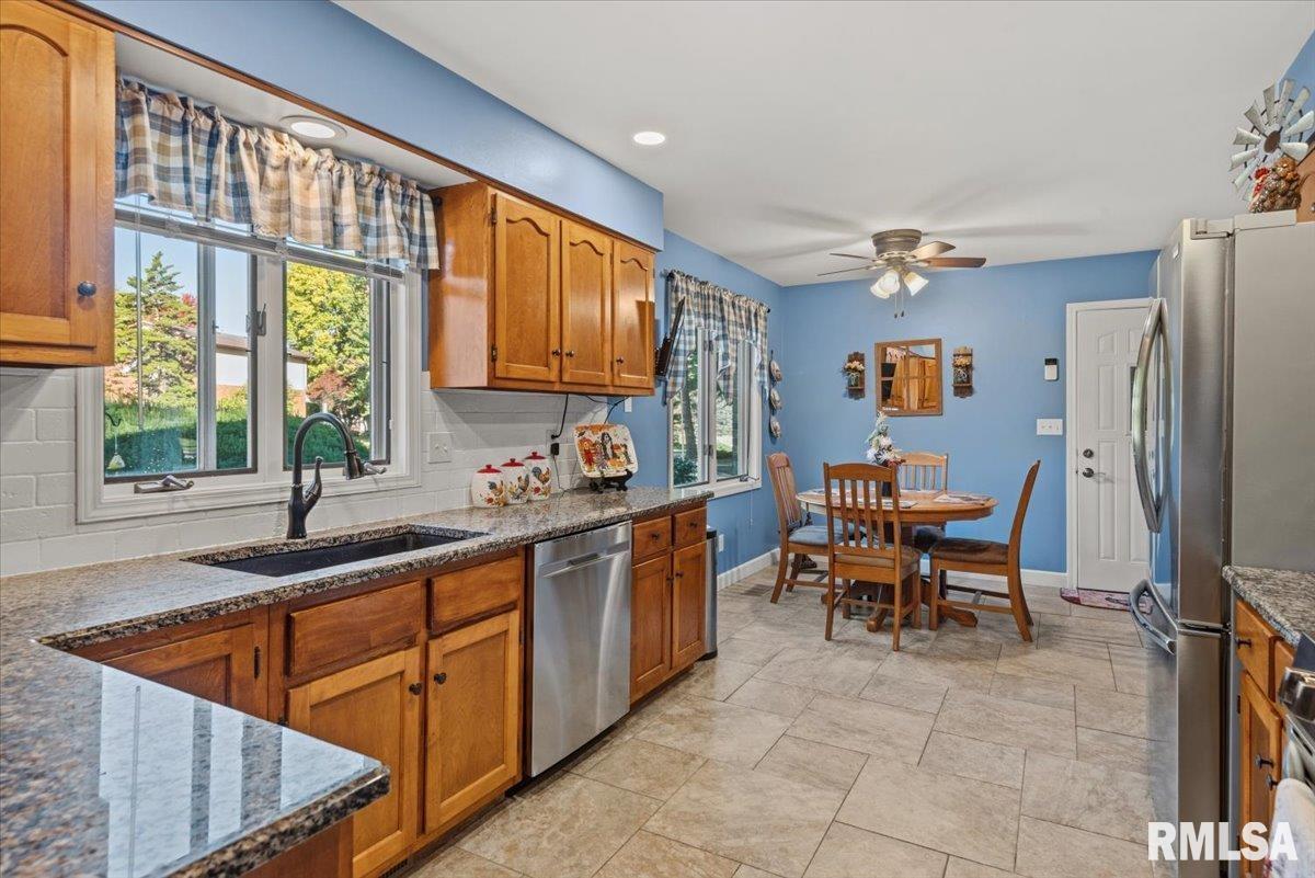 52 Turnberry Place, Springfield, IL, 62704